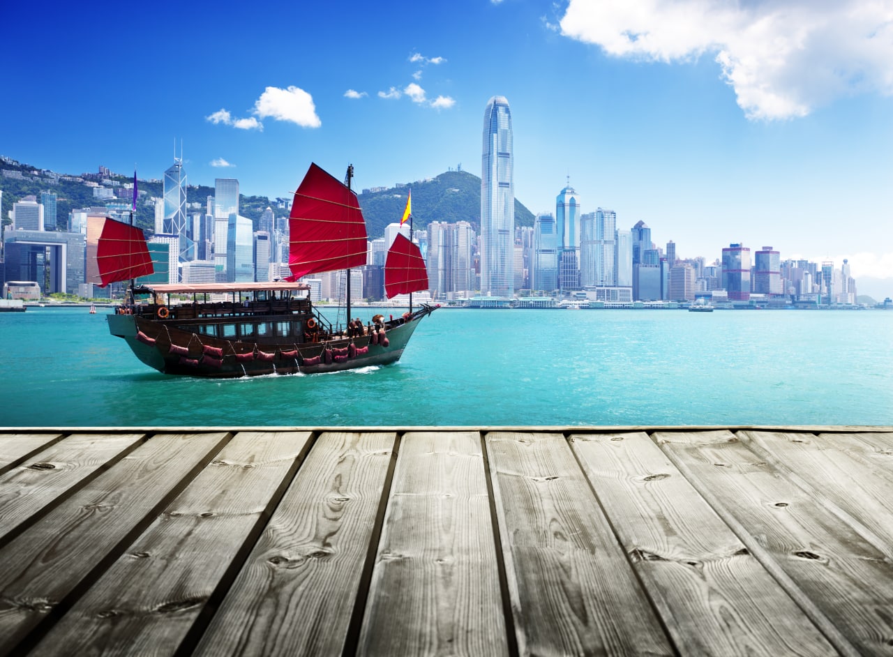 2026搶人才｜成功申請香港專才計劃、優秀人才入境計劃及企業家來港投資計劃人士已陸續抵港！